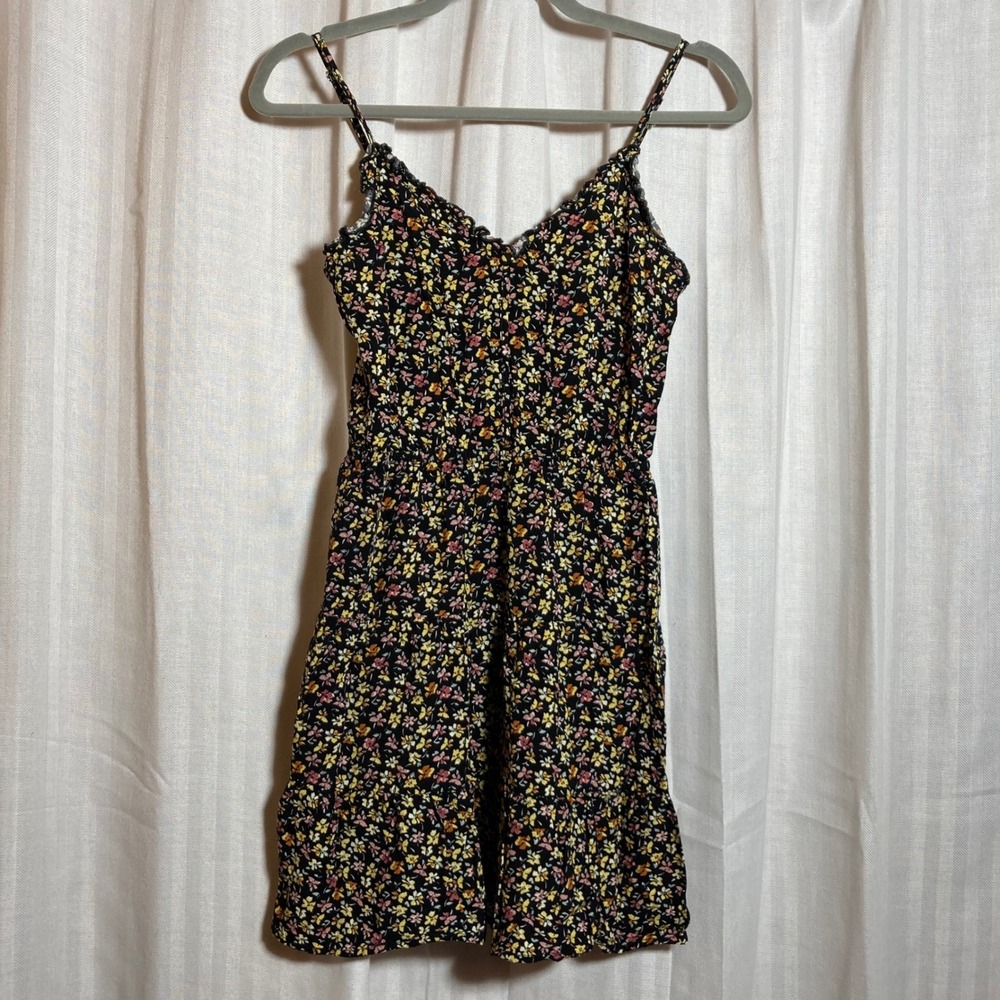 Ditsy Floral Mimi Chica WomenBlack Ditsy Floral Smocked Back Tiered Mini Dress S